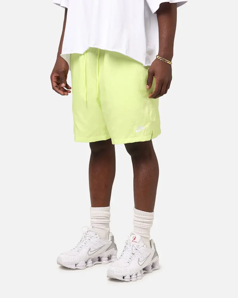 Nike Club Flow Shorts Lemon 1