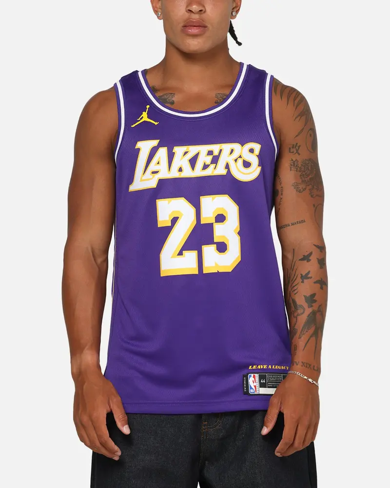 Nike Lebron James Los Angeles Lakers 2025/26 Statement Edition Dri-Fit Nba Swingman Jersey Field Purple 1