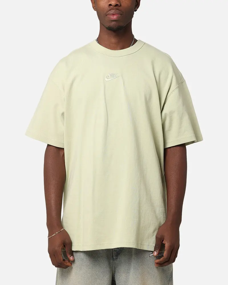 Nike Sportswear Premium Essentials Sustainable T-Shirt Olive Aura/Jade 1