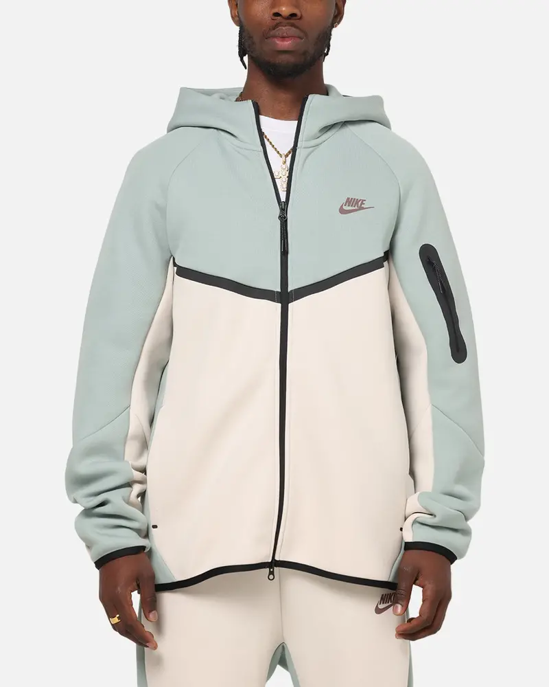 Nike Sportswear Tech Fleece Windrunner Jacket Dusty Sage 1