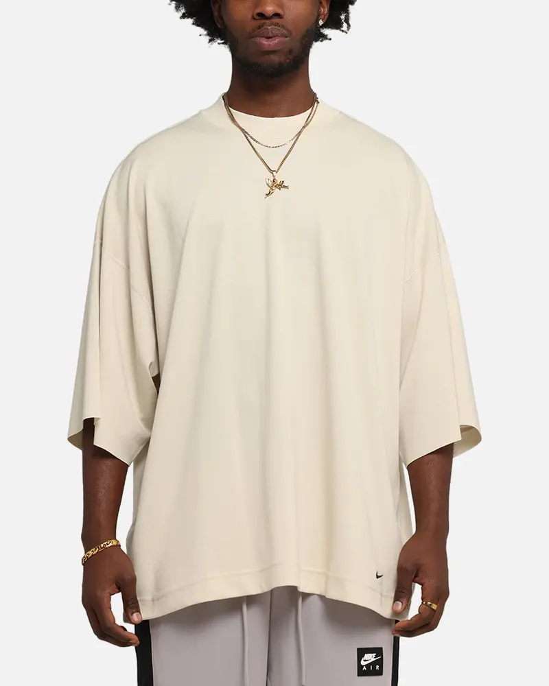 Nike Sportswear Tech Knit T-Shirt Khaki/Black 1