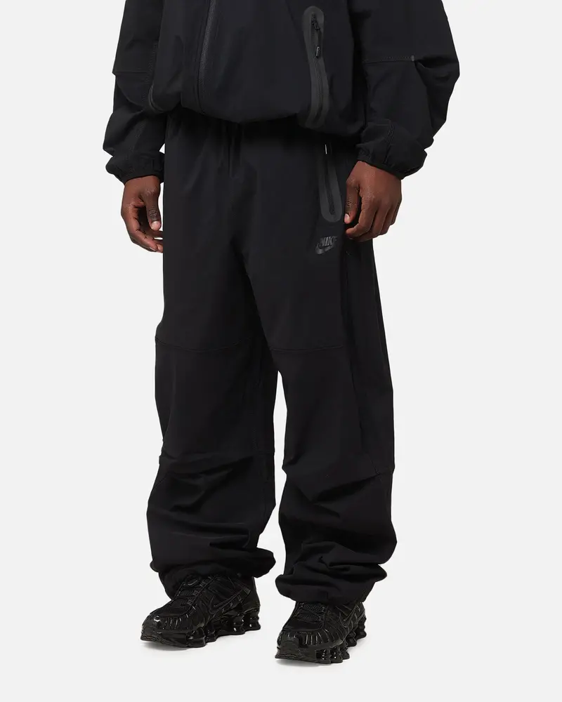 Nike Tech Woven Oversized Pants Black/Black/Black 1