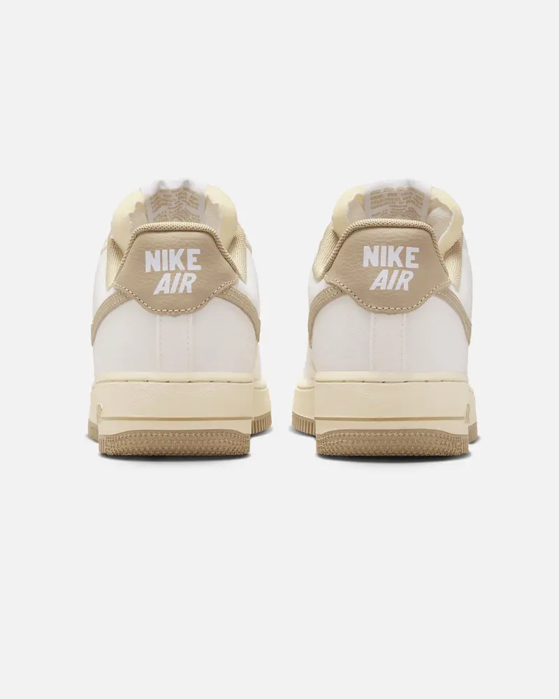 Nike Women's Air Force 1 '07 Sail/Limestone-Pale Vanilla 3