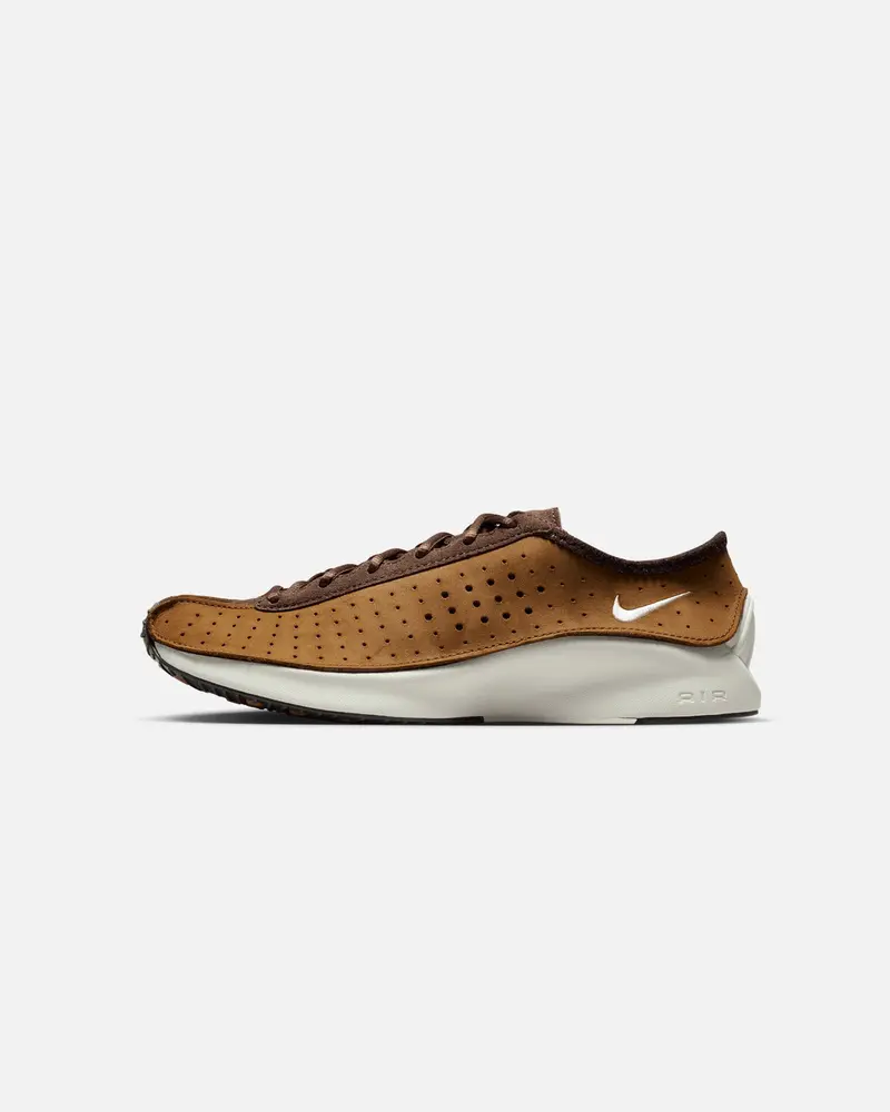Nike Women's Air Superfly Lt British Tan 1