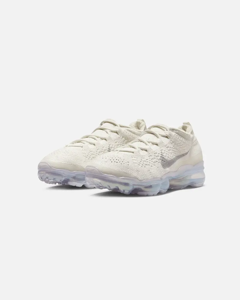 Nike Women's Air Vapormax 2023 Flyknit Phantom 2