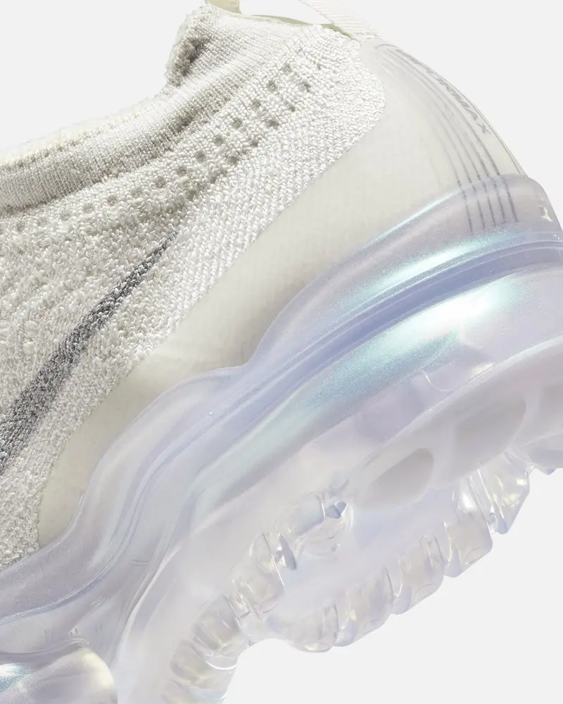 Nike Women's Air Vapormax 2023 Flyknit Phantom 5