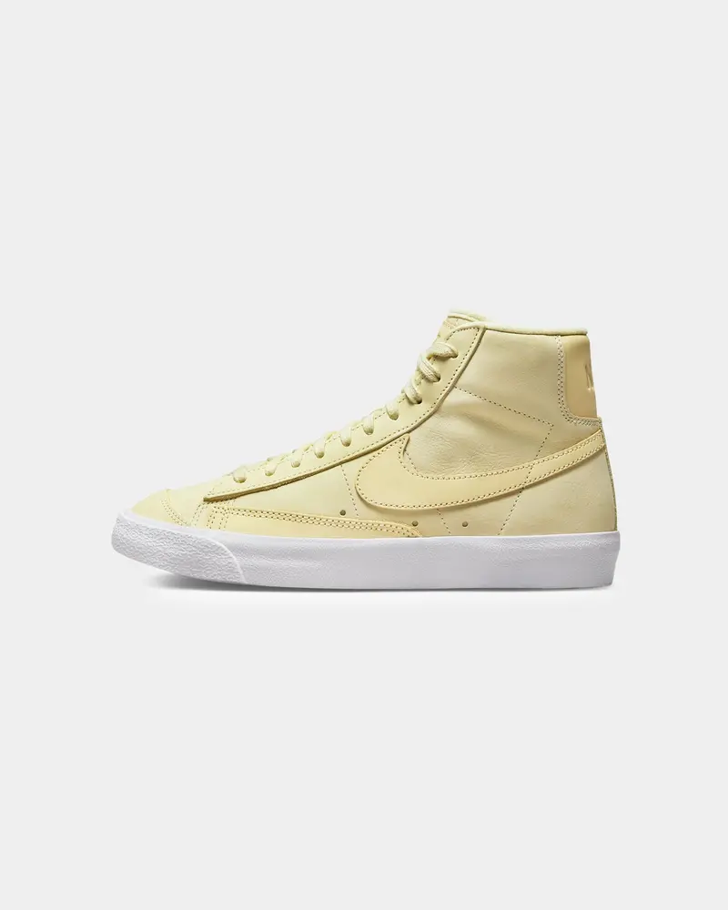 Nike Women's Blazer Mid '77 Lx Alabster/White 1