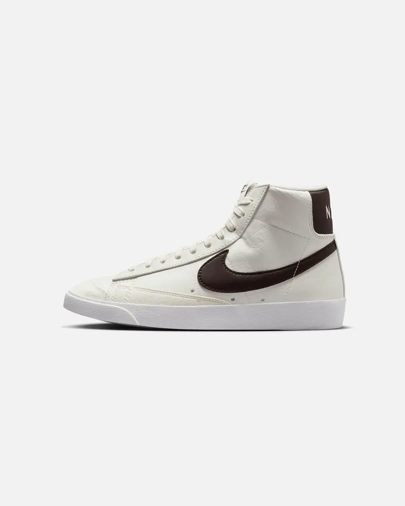 Nike Women's Blazer Mid '77 Sail/Baroque Brown 1