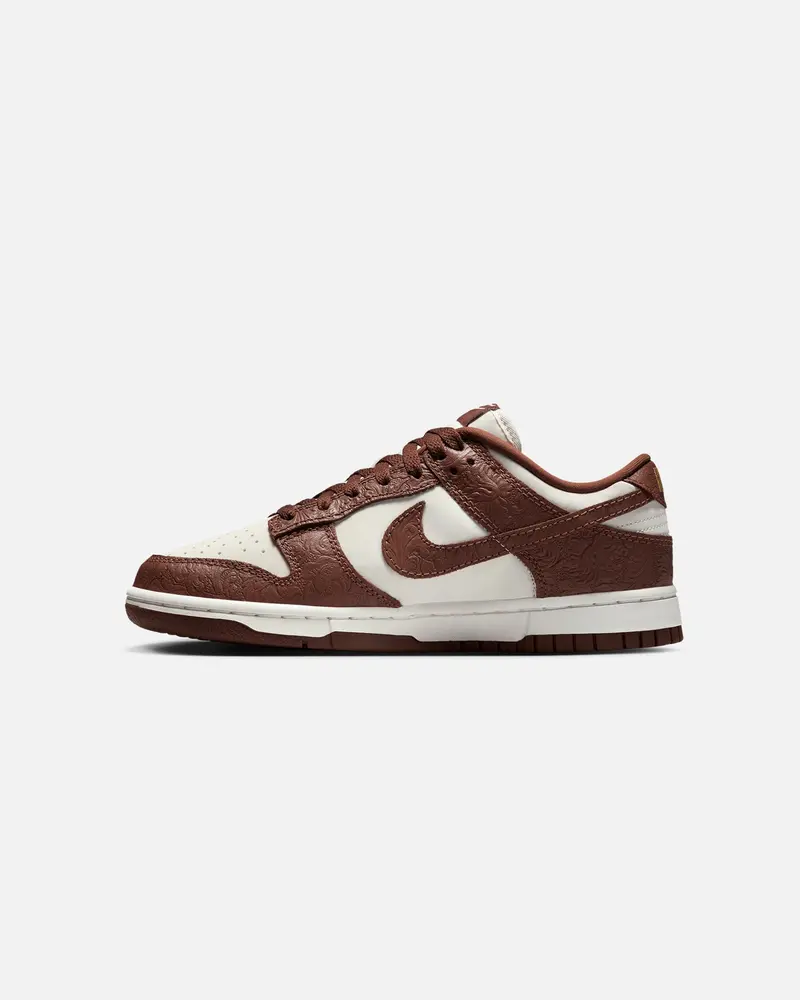 Nike Women's Dunk Low Sail 1