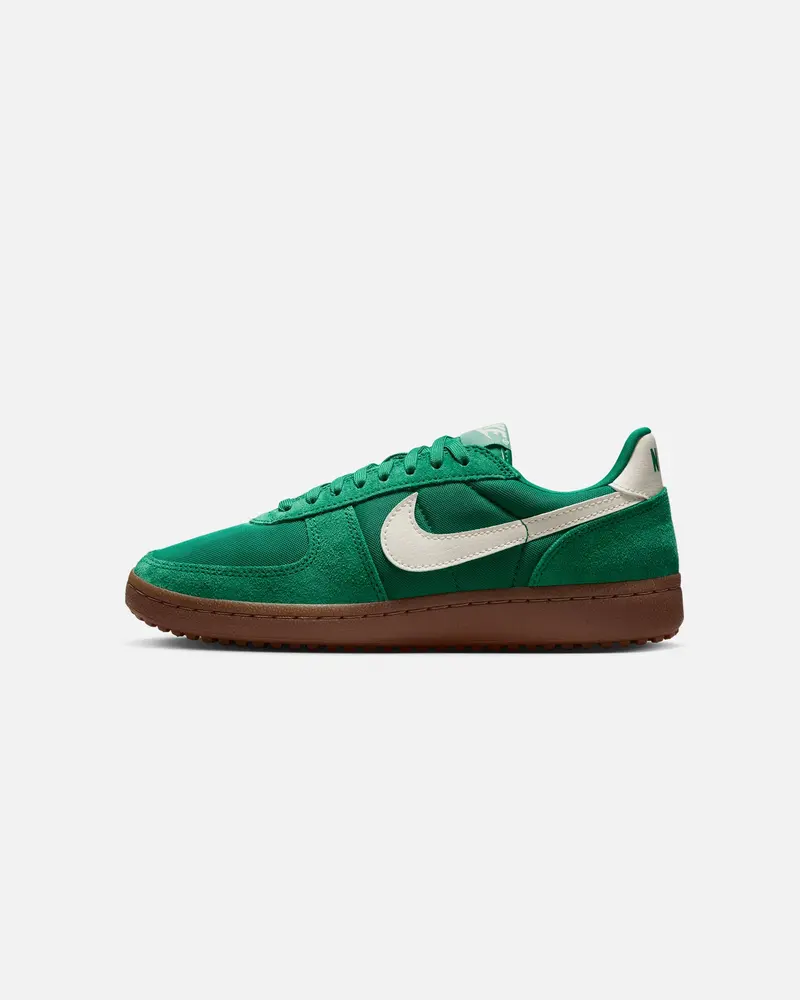 Nike Women's Field General Malachite Green 1