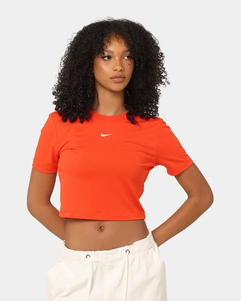 Nike Women's Nike Sportswear Essential Slim Crop T-Shirt Picante Red 1