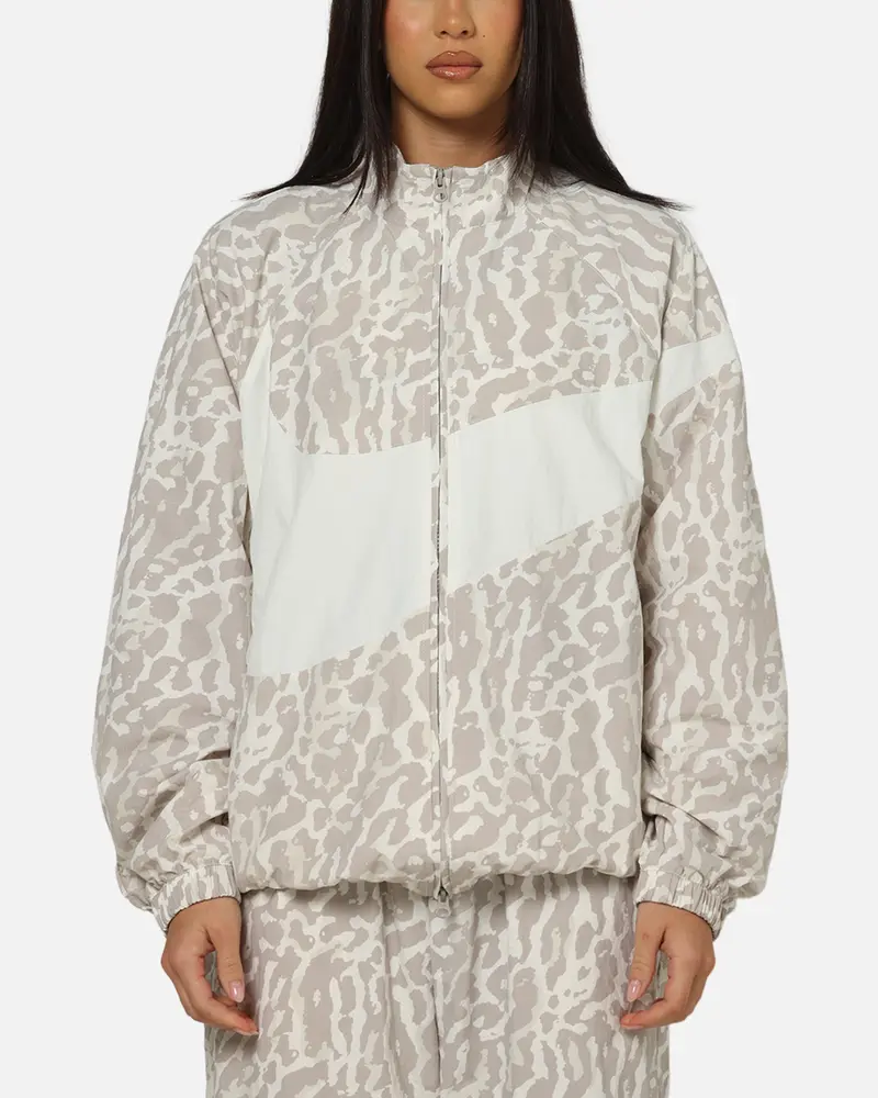 Nike Women's Sportswear Woven Printed Jacket Leopard/White 1