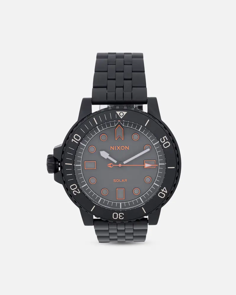 Nixon Stinger 44 Solar Watch Black/Luminescent 1