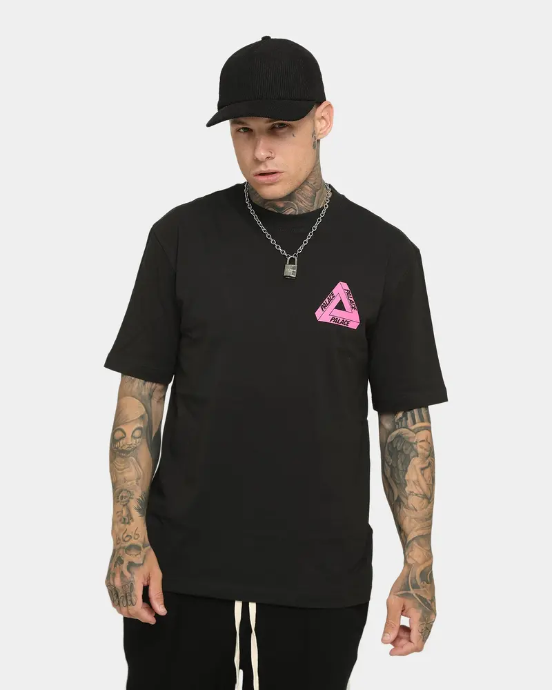Palace Tri-To-Help T-Shirt Black/Pink 1
