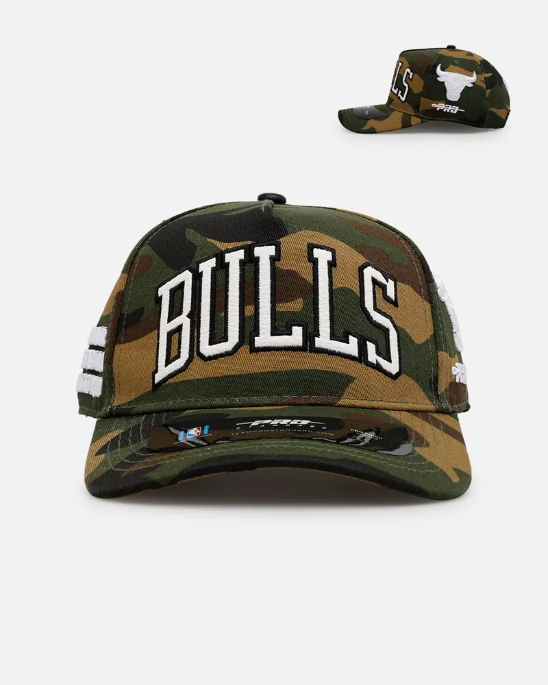 Pro Standard Chicago Bulls 'Woodland Camo' Pro Pinch Snapback Camo 1