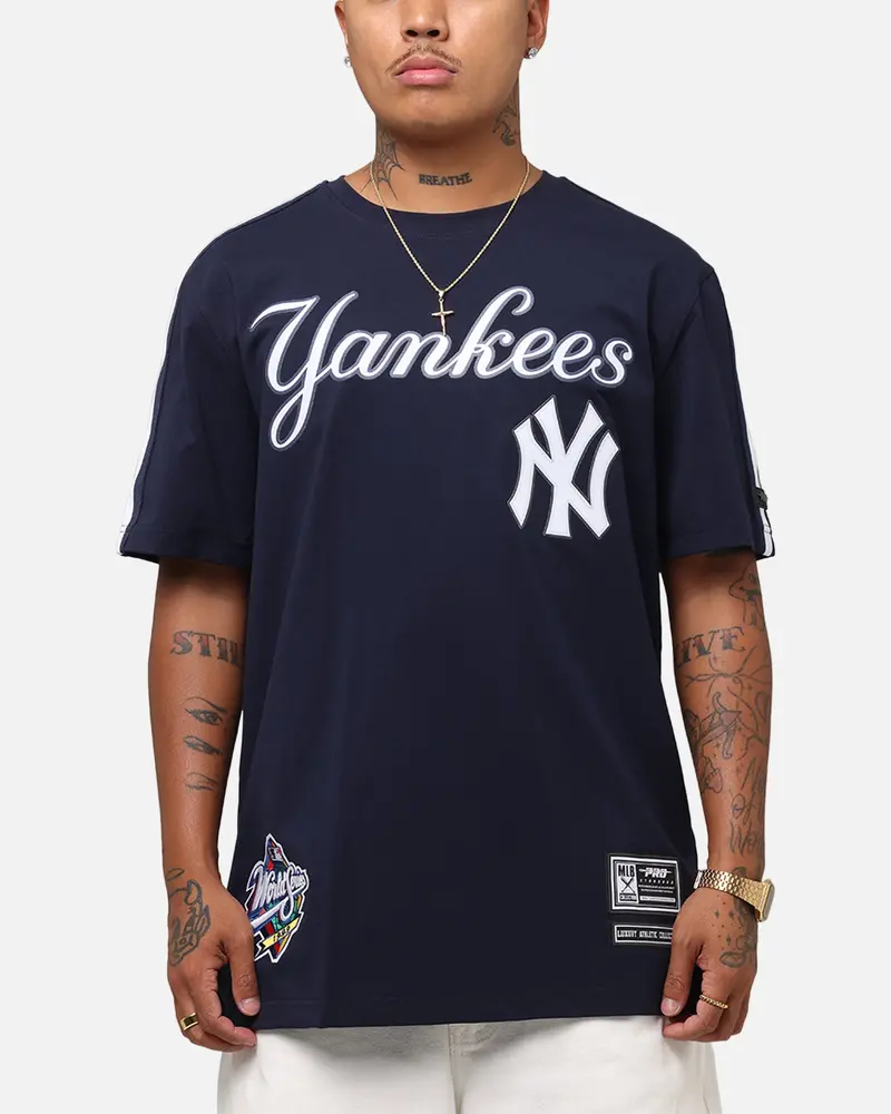 Pro Standard New York Yankees Classic Mesh Striped T-Shirt Midnight Navy 1
