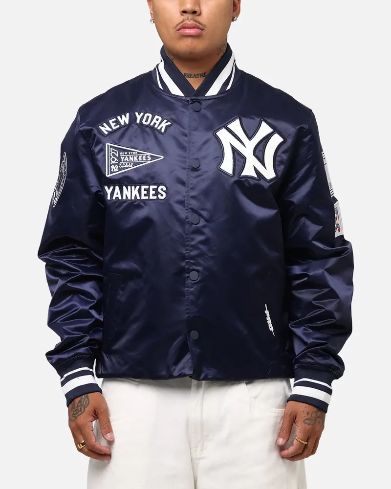 Pro Standard New York Yankees Classic Satin Jacket Midnight Navy 1
