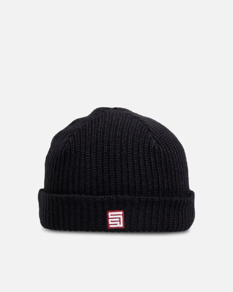 S Double Red Cube Low Beanie Black 1