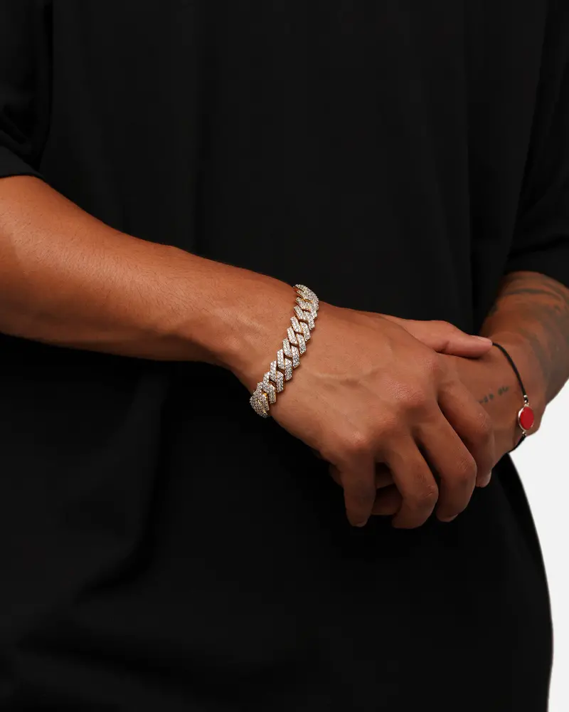Saint Morta 14Mm Interlink Bracelet Iced Gold 1