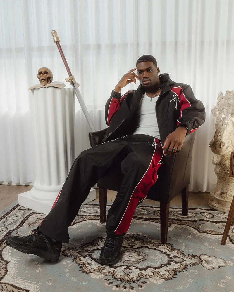Saint Morta Boundary Track Jogger Black/Burgundy 1