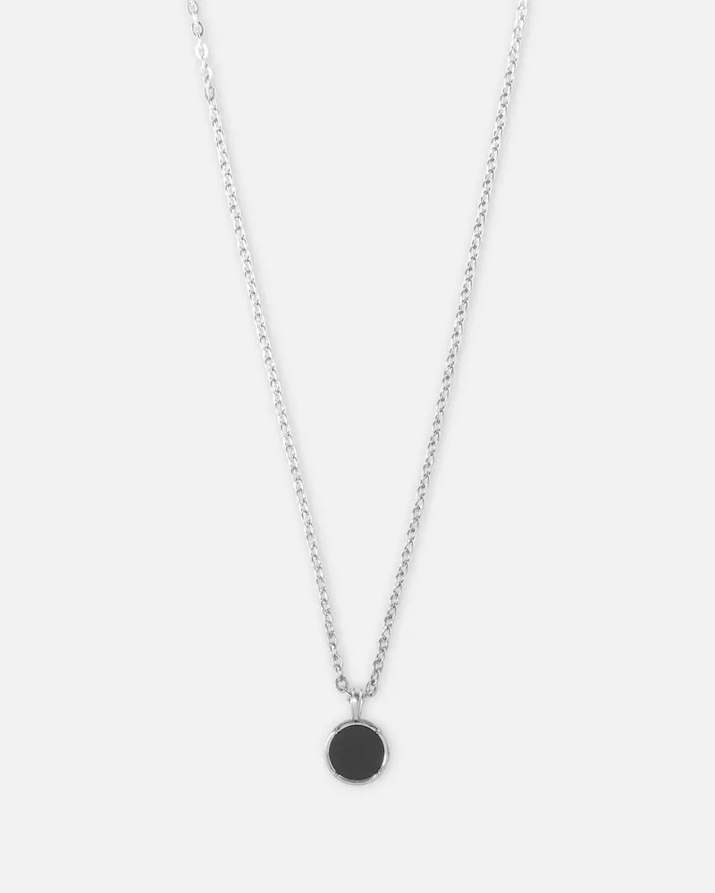Saint Morta Onyx Round Pendant Chain White Gold 1