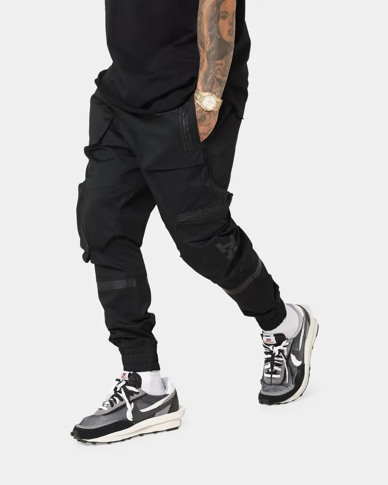 The Anti-Order Distopian Jogger Black 1