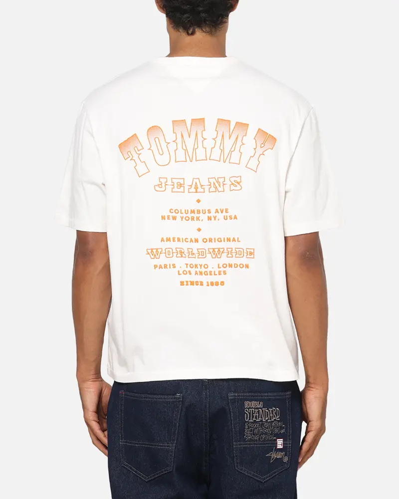 Tommy Jeans Arch Western Backprint T-Shirt Ancient White 1