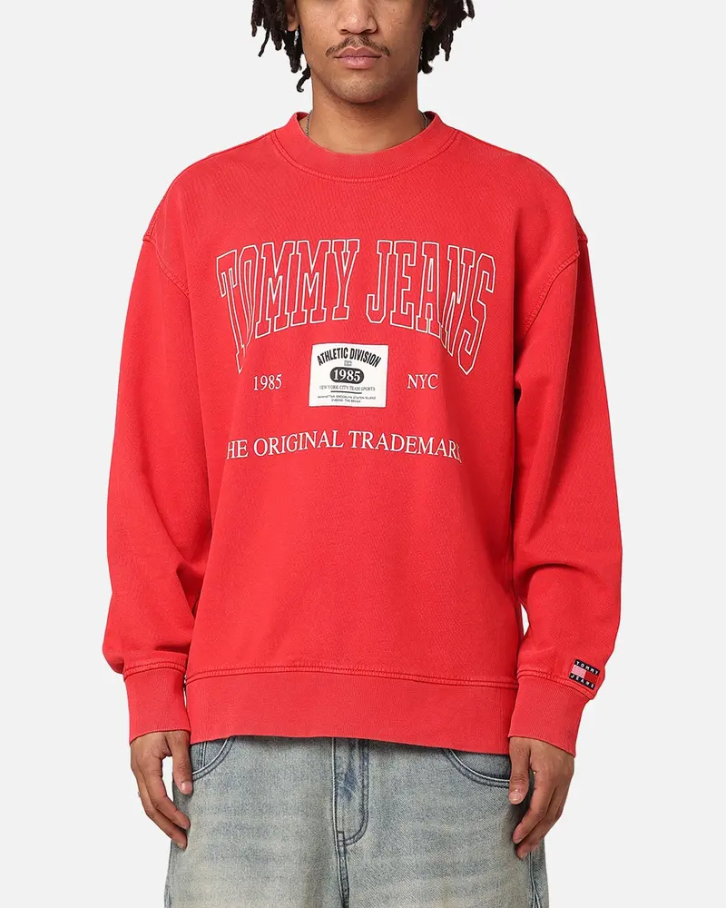 Tommy Jeans Tjm Relax Archive Crewneck Deep Crimson 1