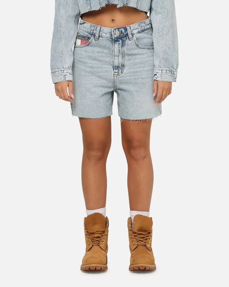 Tommy Jeans Women's Mom Fit Denim Shorts Mid Denim 1