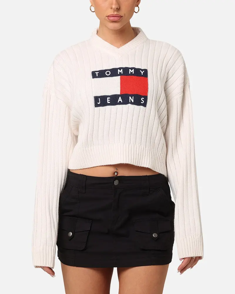 Tommy Jeans Women's Tjw V-Neck Center Flag Sweater Ancient White 1