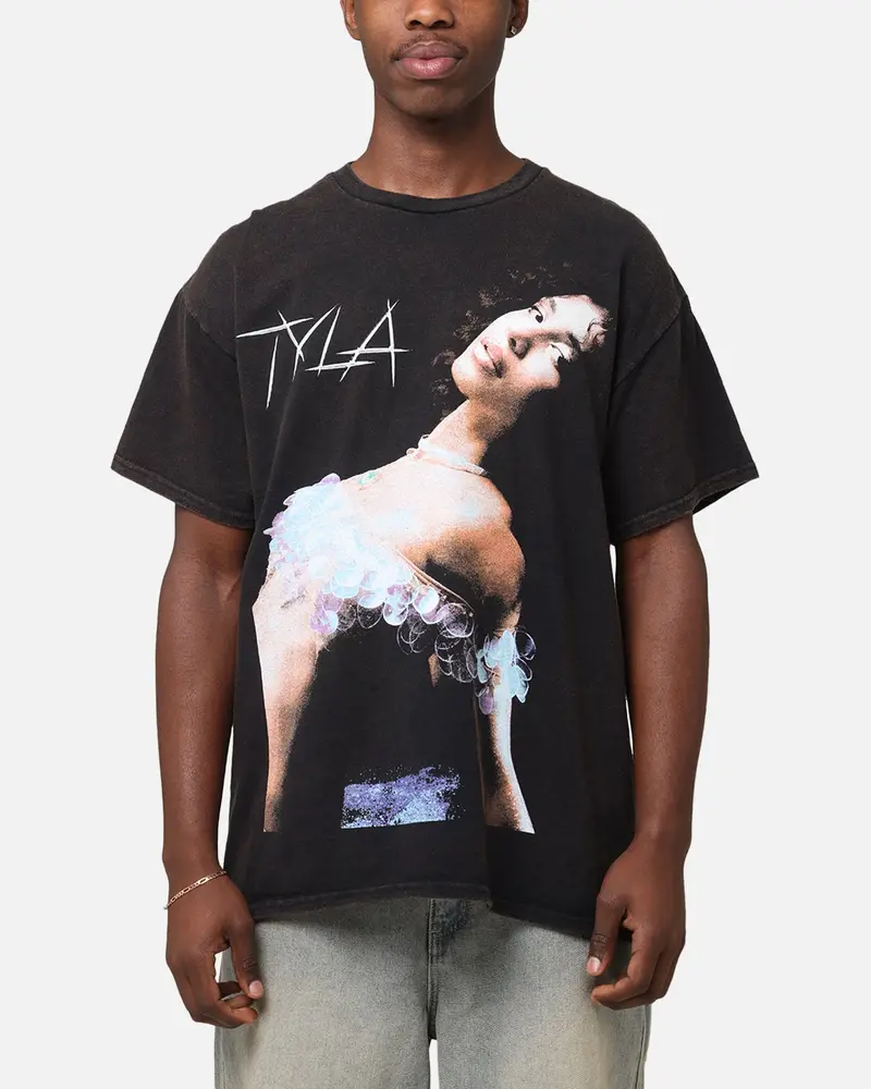 Tyla Debut Album Vintage T-Shirt Black Vintage 1