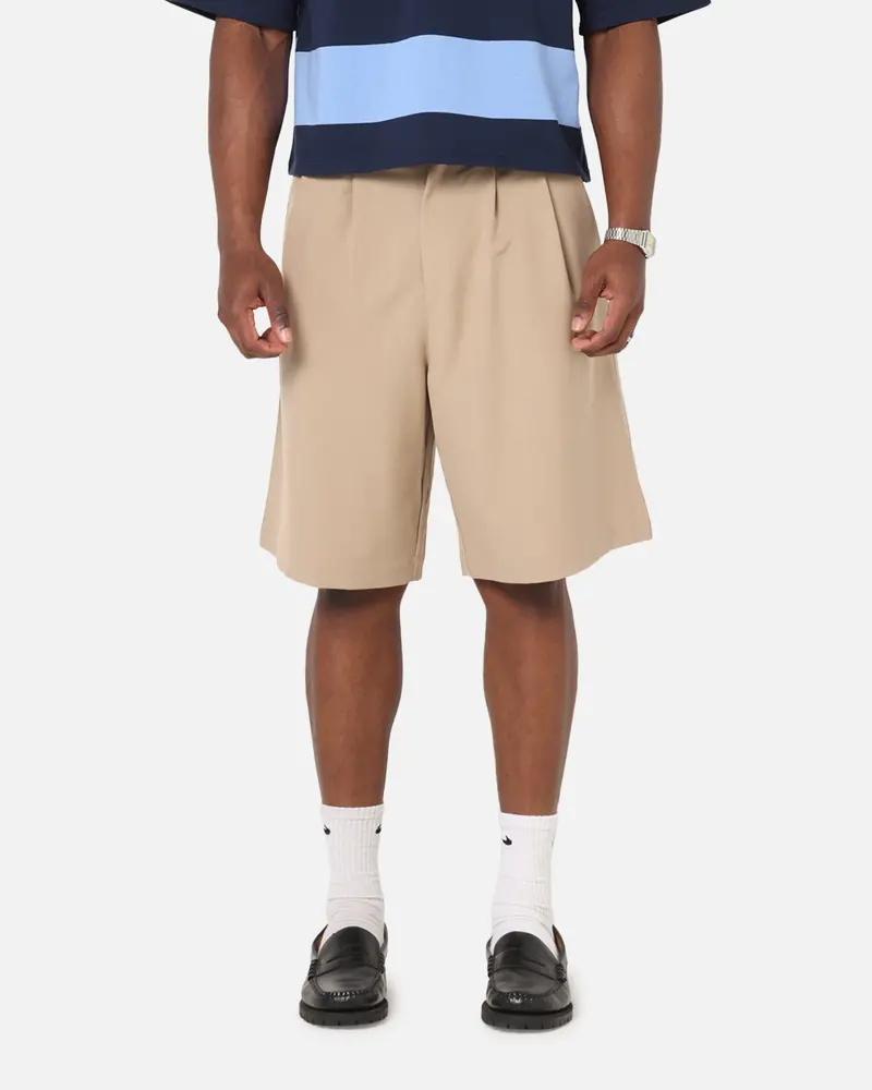 Xxiii Baggy Pleated Shorts Tan 1